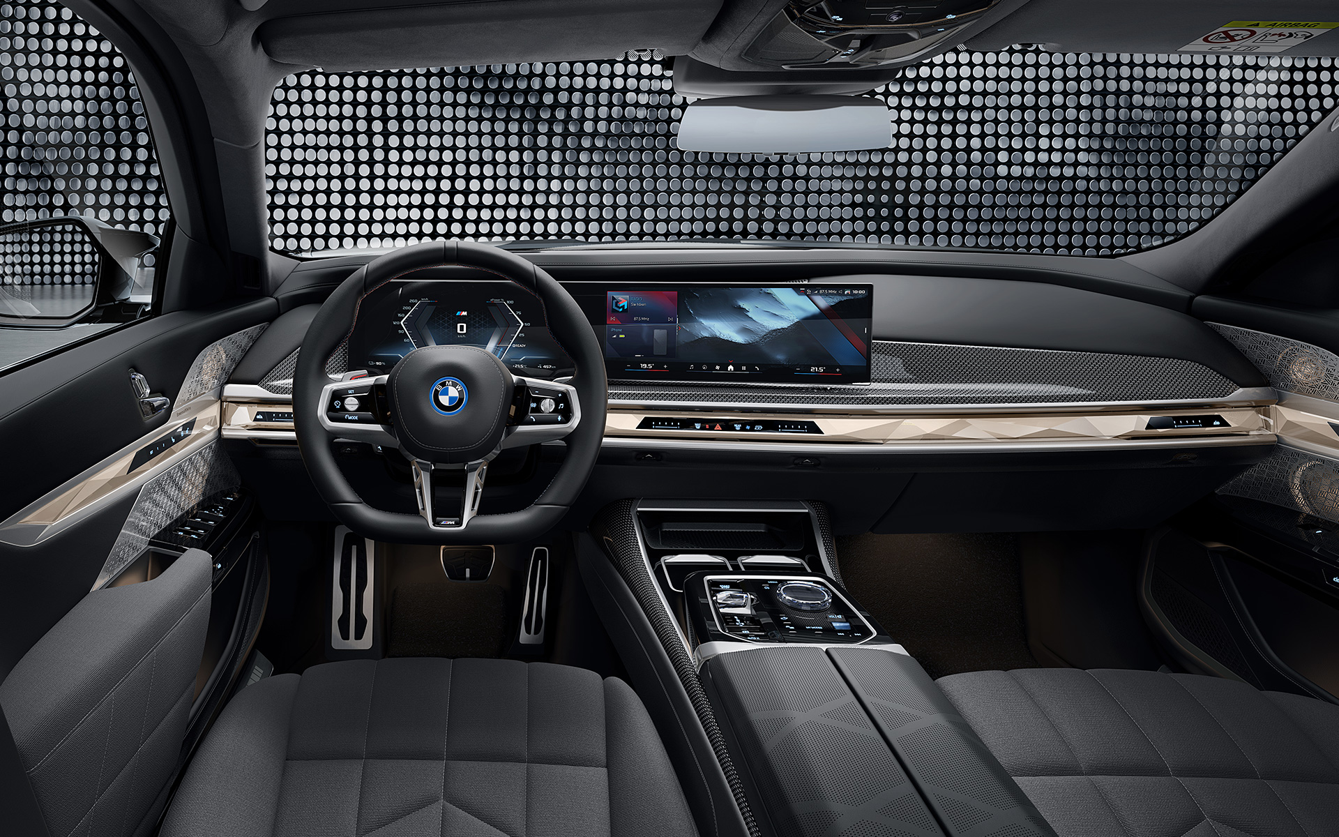 BMW i7 M70 xDrive Limuzyna G70 wnętrze kokpit